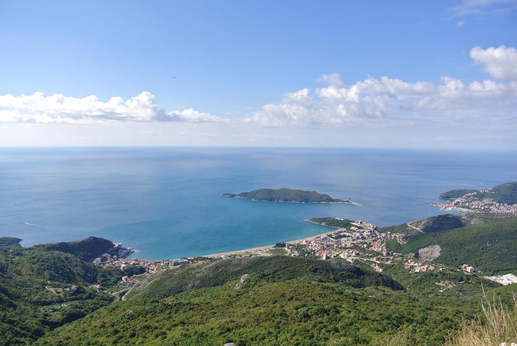 Apartments Crystall Budva Kültér fotó