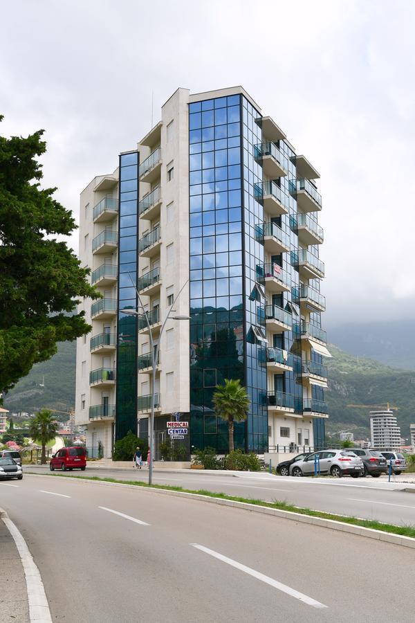 Apartments Crystall Budva Kültér fotó