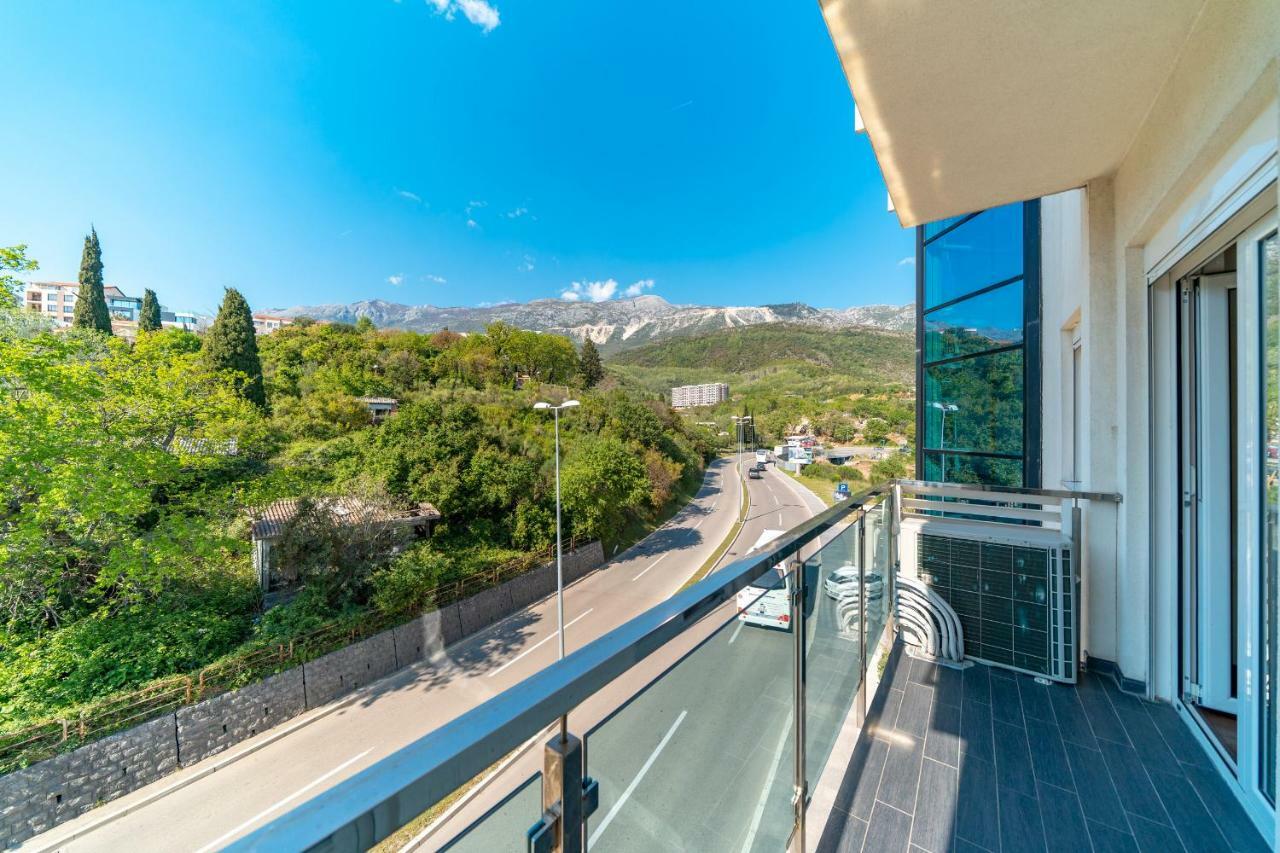 Apartments Crystall Budva Kültér fotó