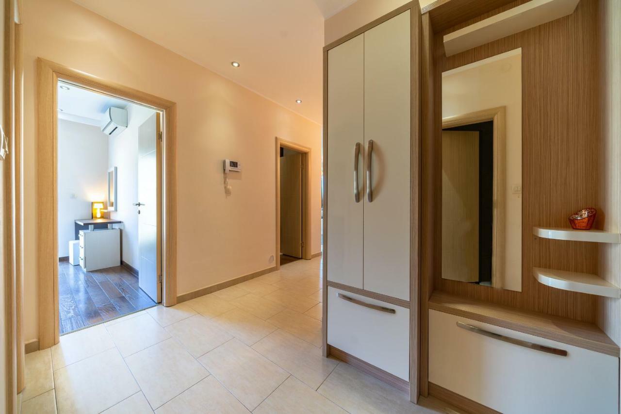 Apartments Crystall Budva Kültér fotó
