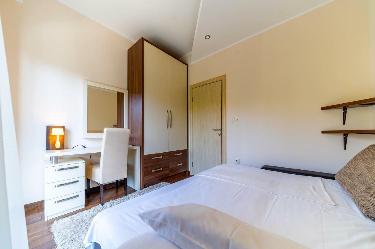 Apartments Crystall Budva Kültér fotó